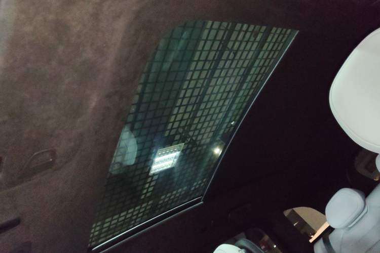 Used Nio ES6 2024 75 kWh
