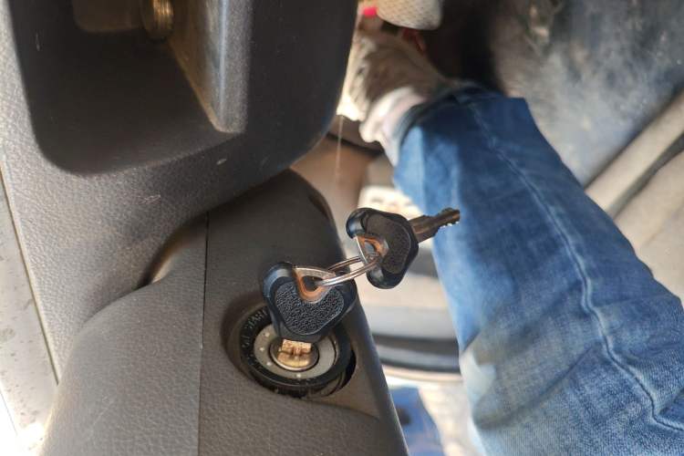 Used BAIC Weiwang 306 2011 1.3L base model 7 seats Vehicle Key