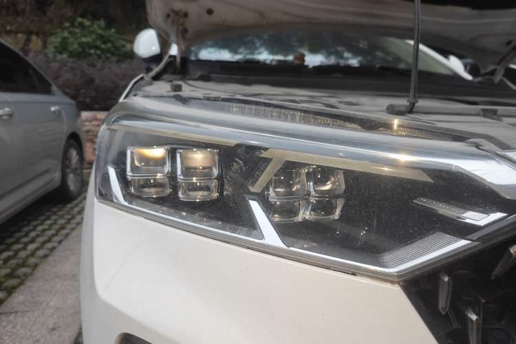 Used Bestune T77 2019 230 TID Automatic Luxury Version National V
