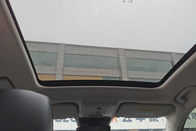 Used Hongqi HS5 2019 2.0T Smart Connect Flagship All-Wheel-Drive Version
