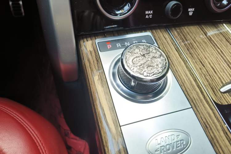 Used Land Rover Range 2020 3.0 L6 Long-Wheelbase Legacy Gear Lever