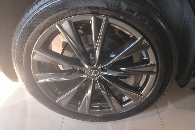 Used Lexus RX 2023 500h Four-Wheel Drive F SPORT Performance
