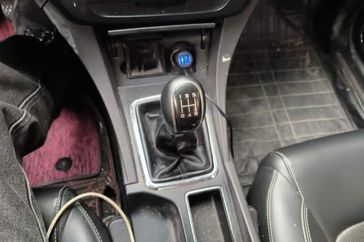 Used Geely Auto Emgrand 2017 Sedan Million Edition 1.5L Manual Upward Connect Version