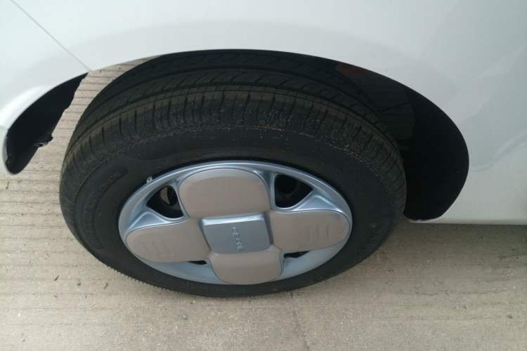 Used Geely Galaxy Panda 2024 Panda Mini 200km Endurance Bear