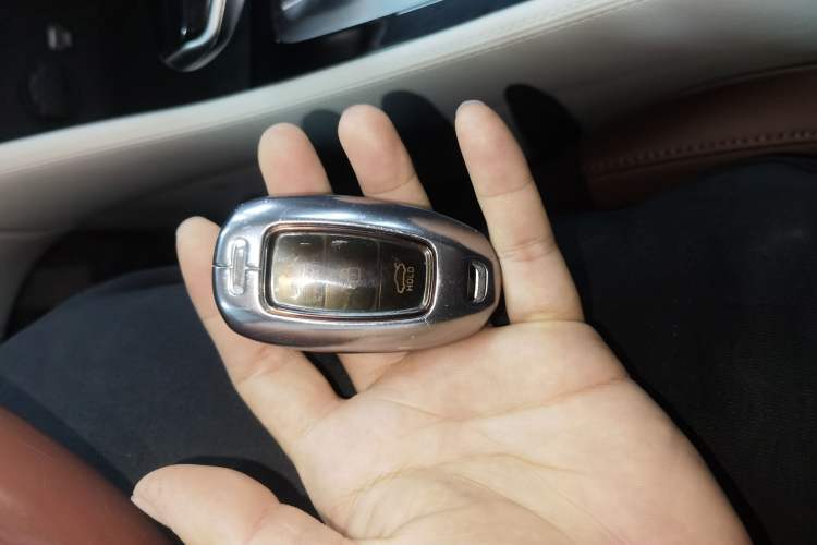 Used Hyundai Mistra 2021 1.8L CVT LUX Premium Edition
