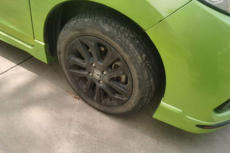 Used Honda Fit 2018 1.5L CVT Trendy Sports Edition Right Front Wheel Hub