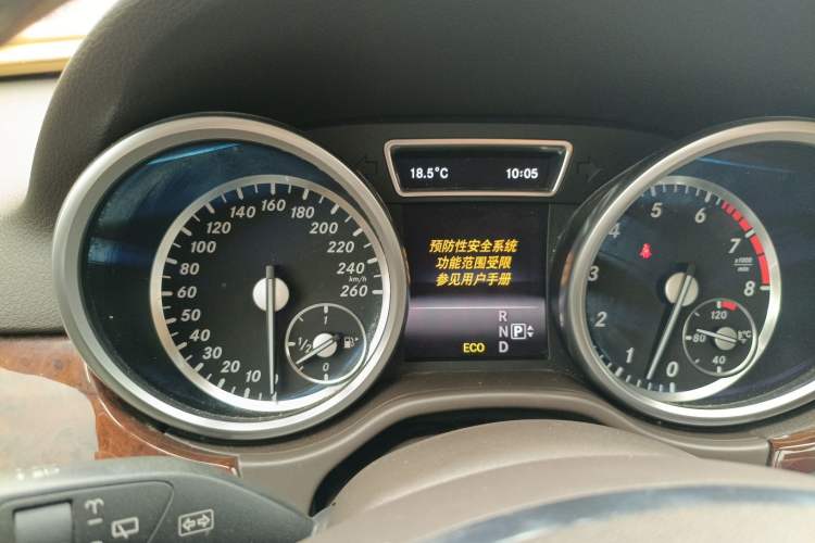 Used Mercedes-Benz M-Class 2014 ML 400 4MATIC Dynamic Model
