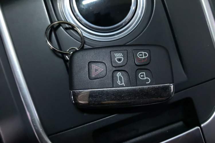 Used Land Rover Discovery Sport 2016 2.0T SE