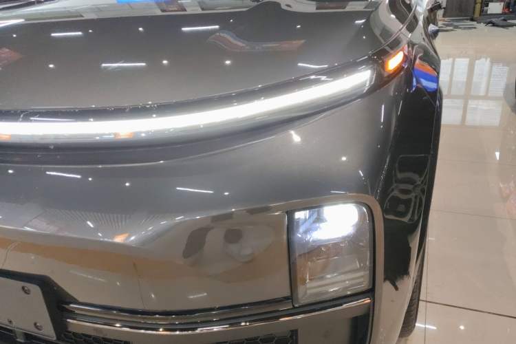 Used Li Auto L9 2022 Max model Left Front Headlight