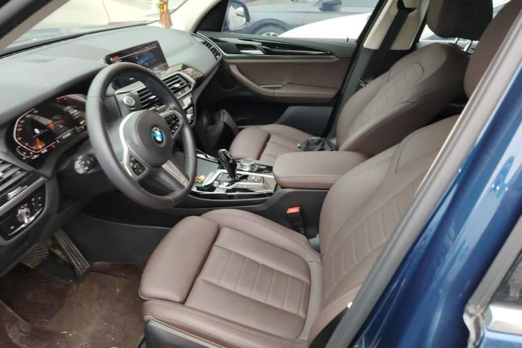 Used BMW X3 2021 xDrive25i M Sport Package Left Front Seat