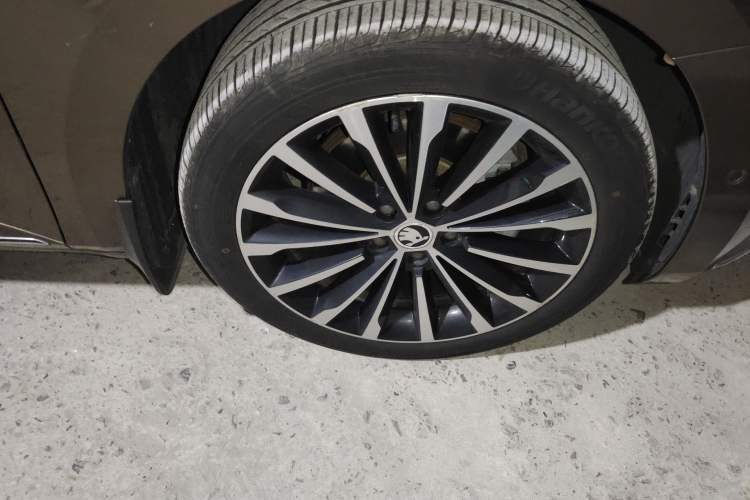 Used Skoda Superb 2016 TSI330 DSG Smart Drive Edition