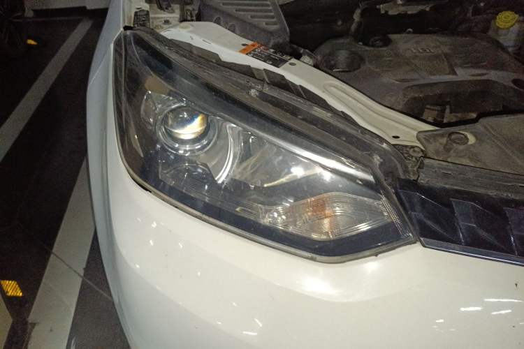 Used MG GS 2016 1.5TGI TST Luxury Edition Right Front Headlight