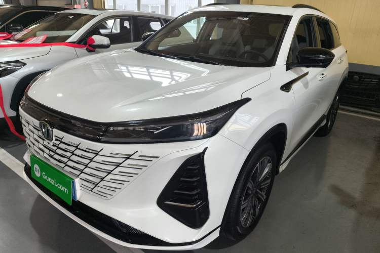 Used CHANGAN CS75 PLUS 2024 3rd Generation Champion Edition 1.5T Intelligent Drive Dynamic Model