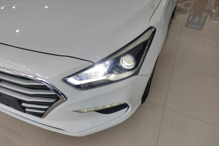 Used Hyundai Mistra 2017 1.8L Automatic Smart GLS China V Standard Left Front Headlight