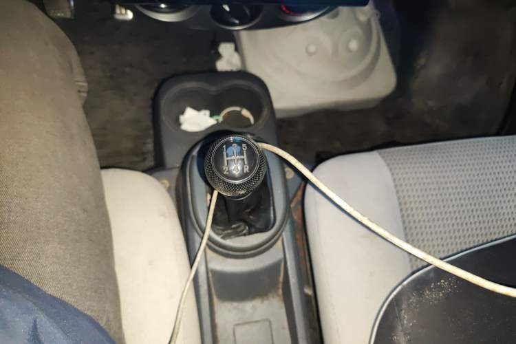 Used Haima Fosida Rongda 2012 1.2L Ronda Comfort Edition HMA GM12-NR Gear Lever