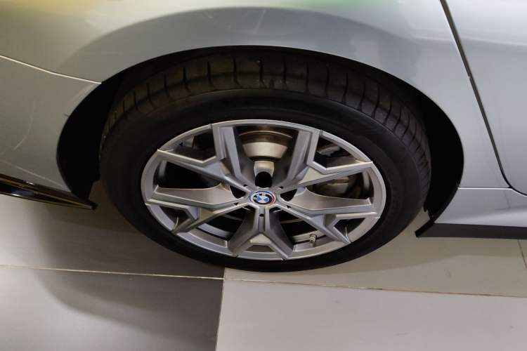 Used BMW i3 2024 eDrive 35 L