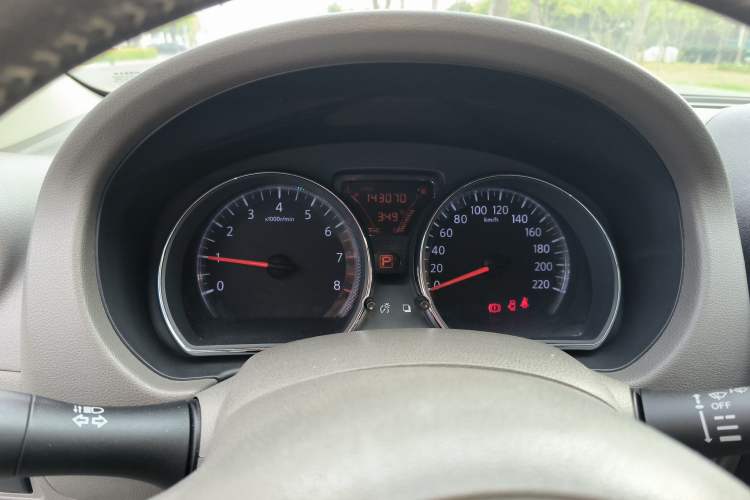 Used Nissan Sunny 2011 1.5XV CVT Deluxe Edition
