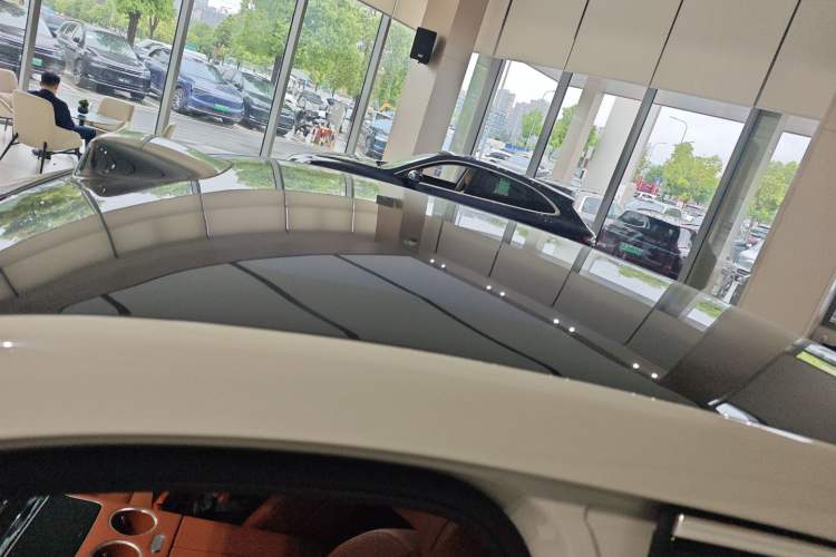 Used Hima AITO M5 2025 Extended-Range Ultra Rear-Wheel-Drive Version Roof