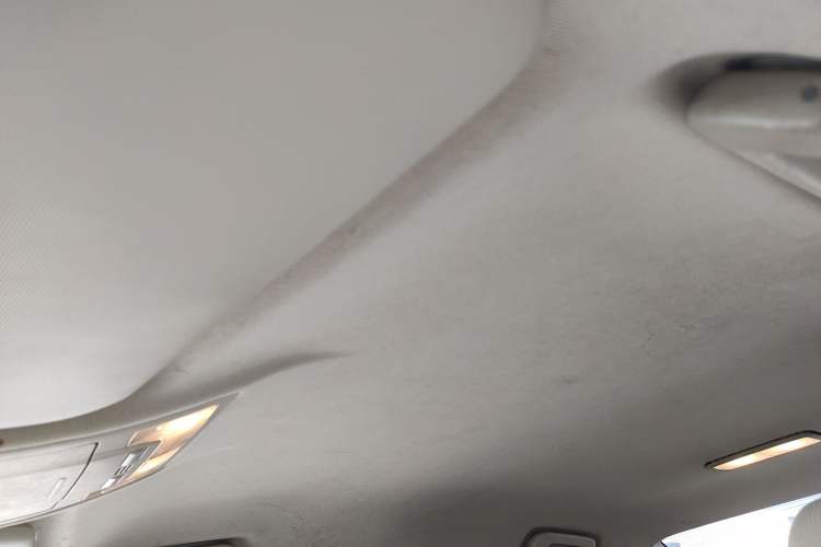 Used Toyota Corolla 2014 1.6L CVT GL Headliner