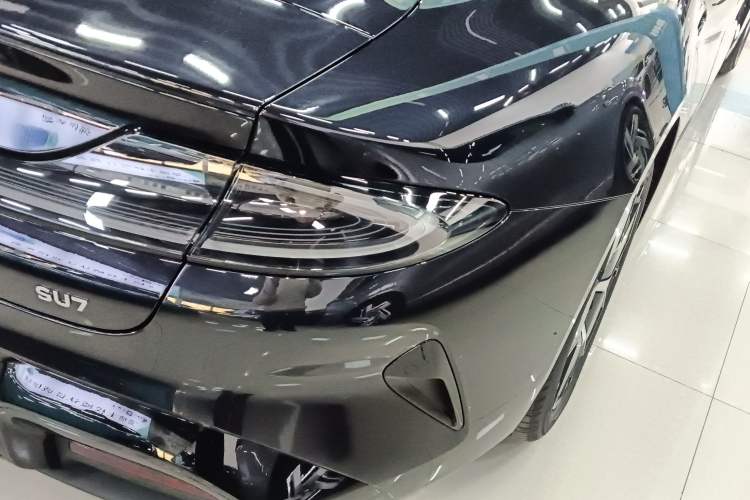 Used Xiaomi Auto SU7 2024 Rear-Drive Long-Range Intelligent Driving Version