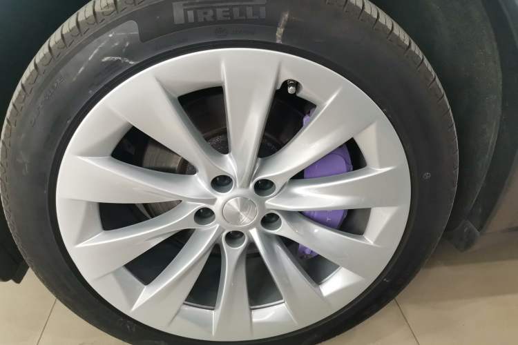 Used Tesla Model X 2019 Long-Range Version
