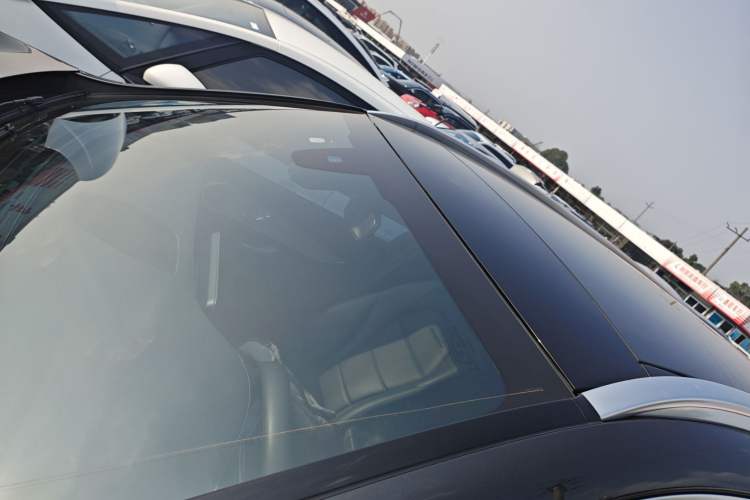 Used Mercedes-Benz GLC 2020 GLC 260 L 4MATIC Dynamic Model