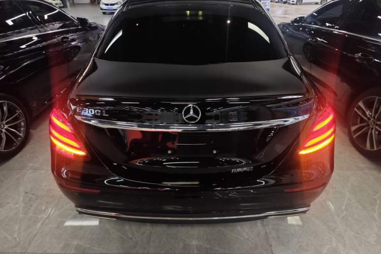 Used Mercedes-Benz E-Class 2020 Facelift E 260 L