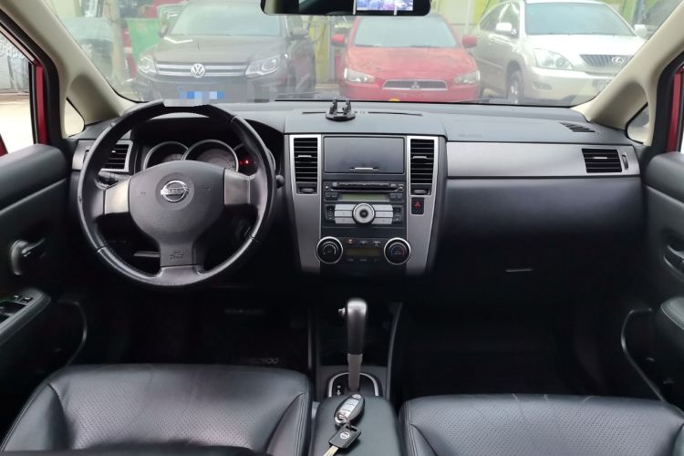 Used Nissan Tiida 2008 1.6L Automatic Smart Version Center Console