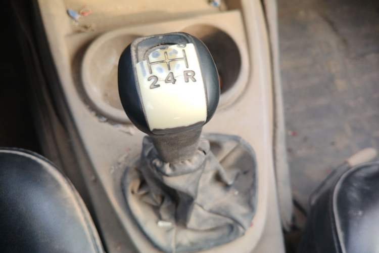 Used Wuling Hongguang 2010 1.4L Standard Version Gear Lever
