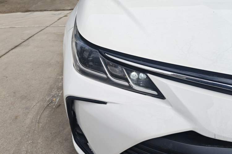 Used Toyota Corolla 2022 Dual-Motor 1.8L E-CVT Pioneer Edition
