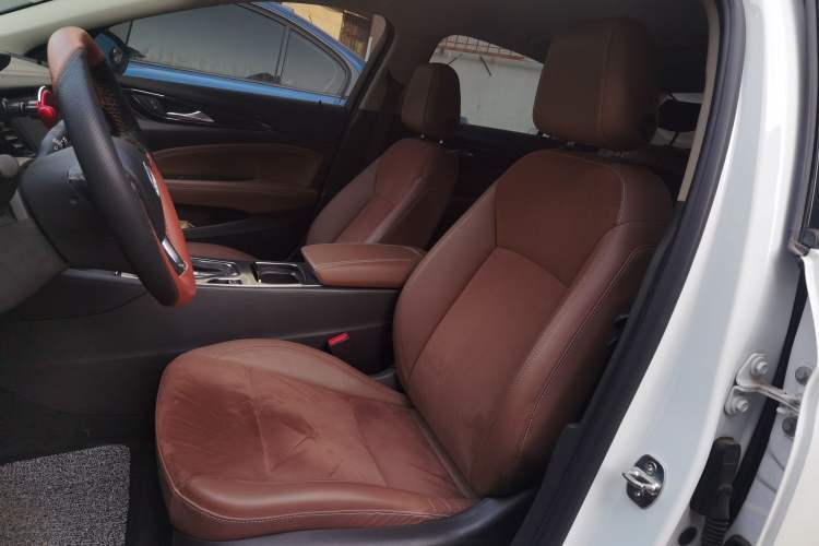 Used Buick Regal 2017 20T Luxury Model
