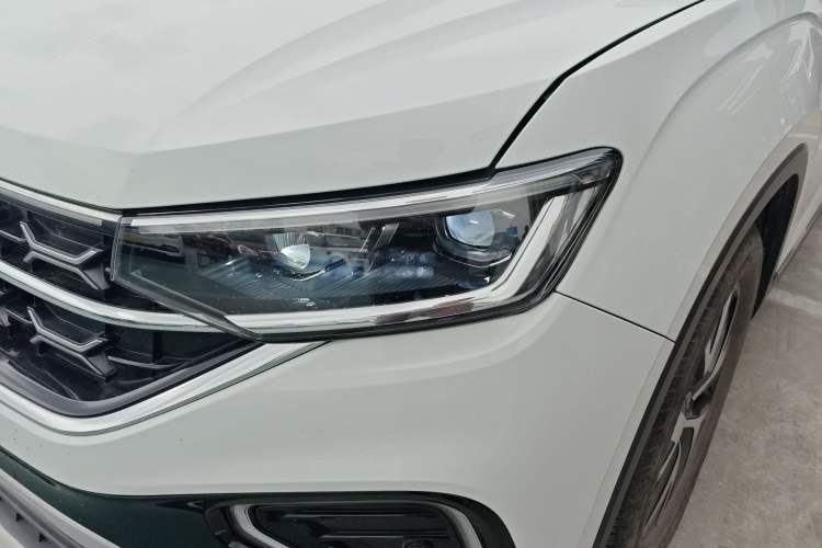 Used Volkswagen Tayron 2023 330TSI Two-Wheel-Drive Luxury Plus Advanced Version