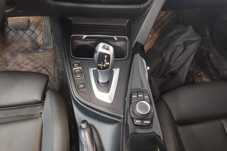 Used BMW 3 Series GT 2018 320i Sport Edition