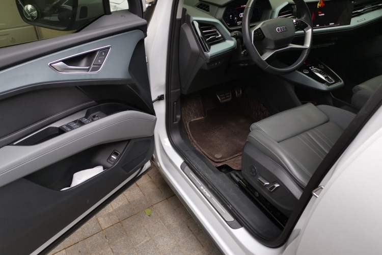 Used Audi Q5 e-tron 2022 40 e-tron Starry Edition Luxury Package
