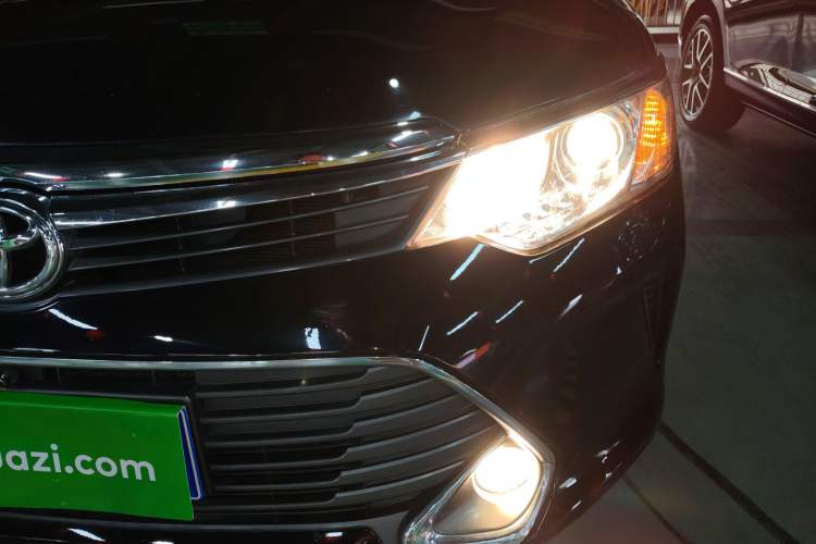 Used Toyota Camry 2015 2.0G Premier Edition
