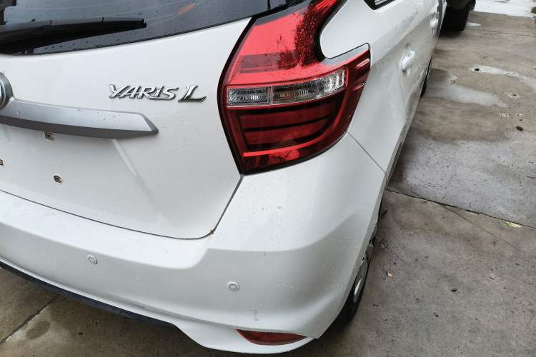 Used Toyota YARiS L Zhi Xuan 2022 1.5L CVT Leading PLUS Edition
