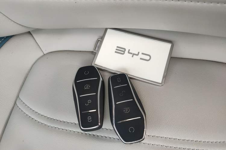 Used BYD Yuan Pro 2023 401KM Luxury Version