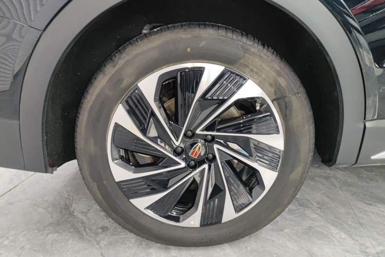 Used Hongqi HS7 PHEV 2024 2.0T PHEV Four-Wheel Drive Flagship Edition 6 Seats
