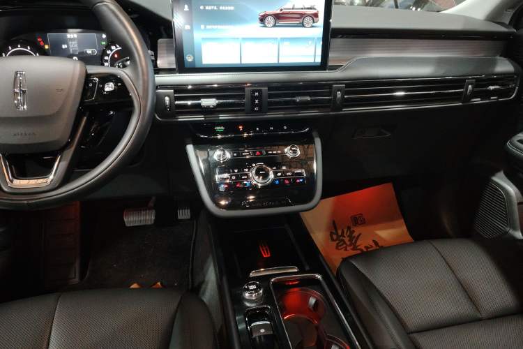 Used Lincoln Corsair 2020 2.0T Two-Wheel Drive Luxury Edition