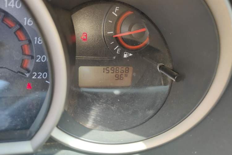 Used Nissan Sylphy 2018 Classic 1.6XE+ Manual Luxury Edition Odometer Close Up