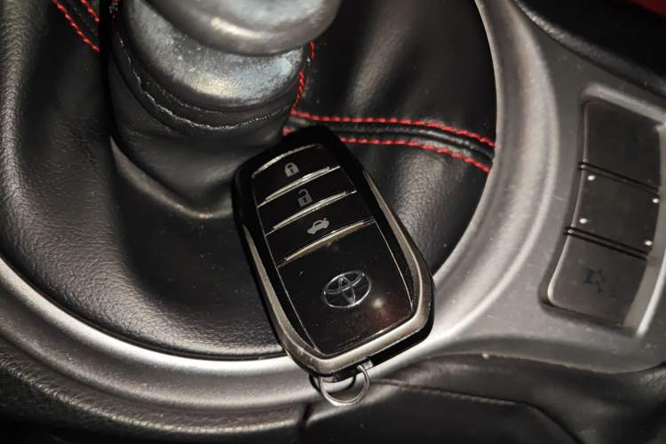 Used Toyota 86 2014 2.0L Manual Luxury Version