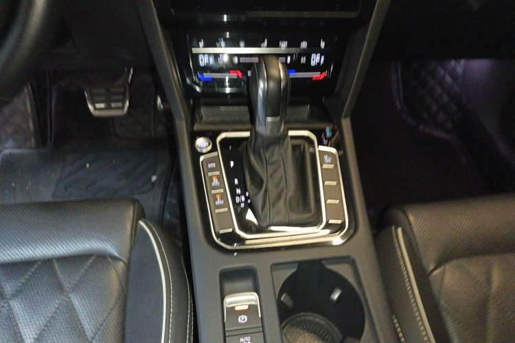 Used Volkswagen Magotan GTE Plug-in Hybrid 2022 GTE Luxury Model
