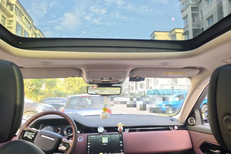 Used Land Rover Range Rover Evoque 2024 Aurora L 249 PS Prestige Light-Chasing Edition