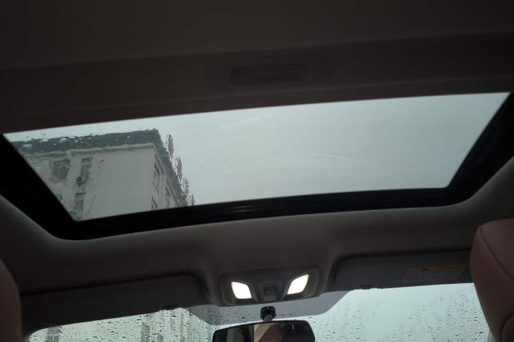 Used CHANGAN Eado 2023 Changan Edition PLUS Blue Whale NE 1.4T GDI DCT Prestige Version Headliner