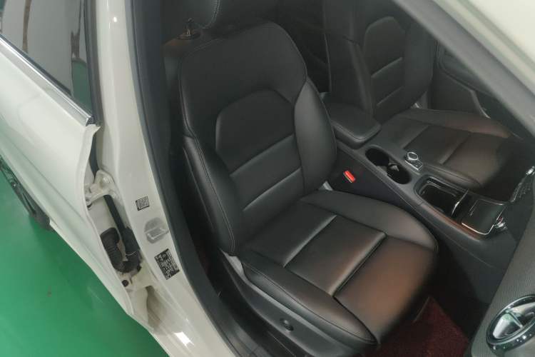 Used Mercedes-Benz B-Class 2017 B 200 Fashion Model
