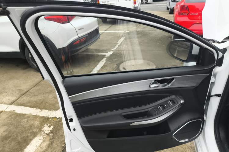 Used Chery Arrizo 5 PLUS 2021 XiaoAI 1.5L CVT Model PLUS