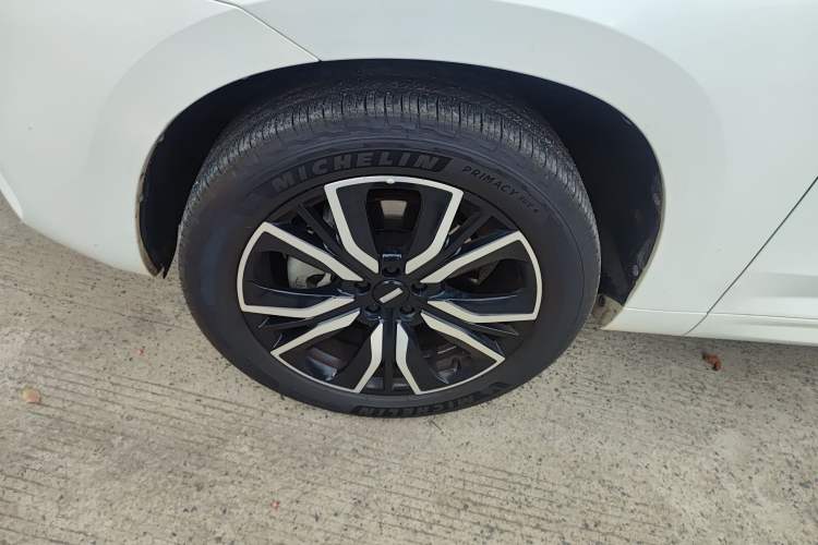 Used Wey VV7 2017 2.0T Ultra-Luxury Version
