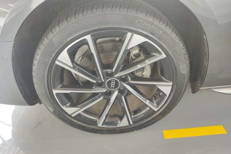 Used Audi A4L 2022 40 TFSI Luxury Prestige Edition