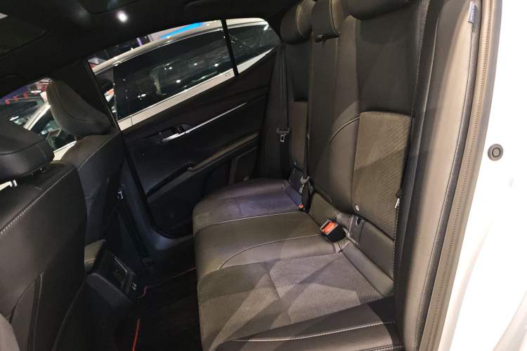 Used Toyota Camry 2026 Model 2.0S Sport Edition Left Rear Seat