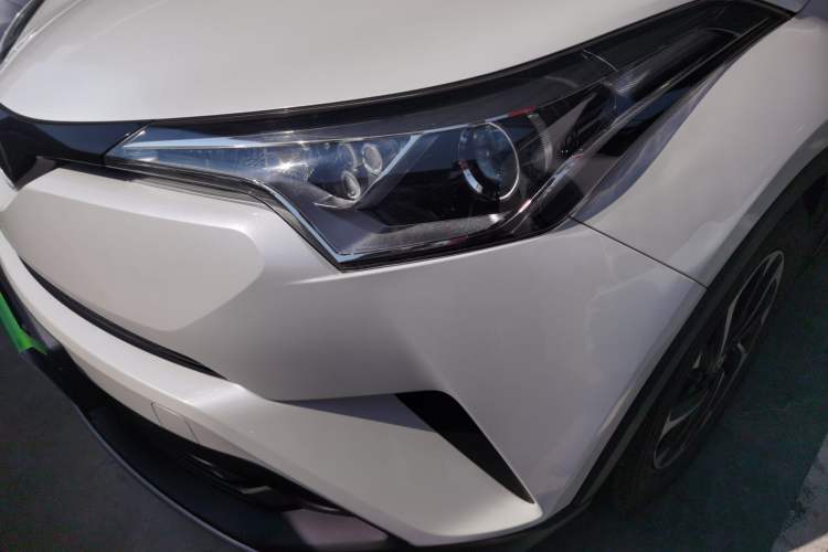 Used Toyota IZOA 2020 2.0L Enjoy Edition